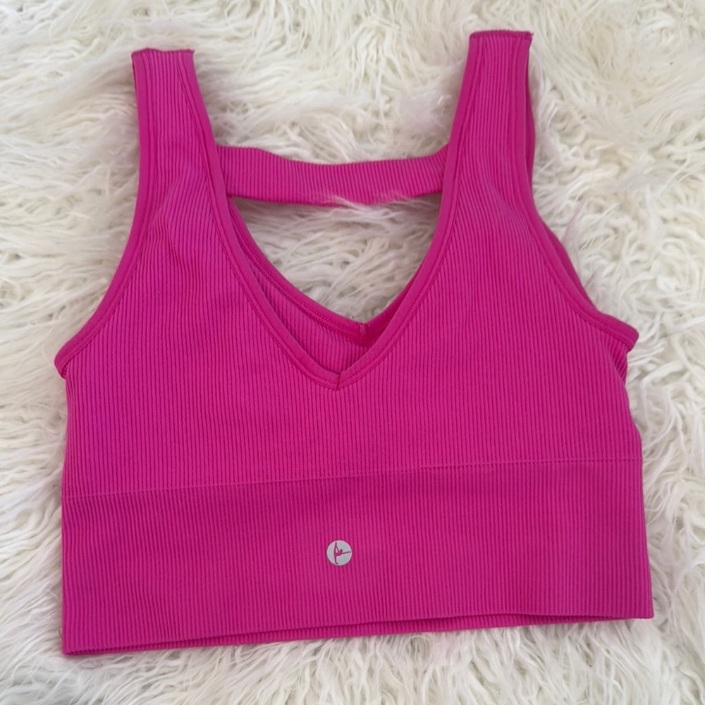 Pink Ribbed Crop Top - Picture 2 of 3